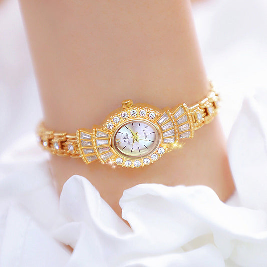 Mid-ancient Elegantquality-hand Women's Watch