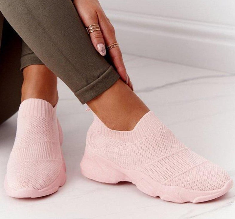 Large Size Fly Woven Breathable Thick Sole Solid Color Increased Leisure Travel Sneakers