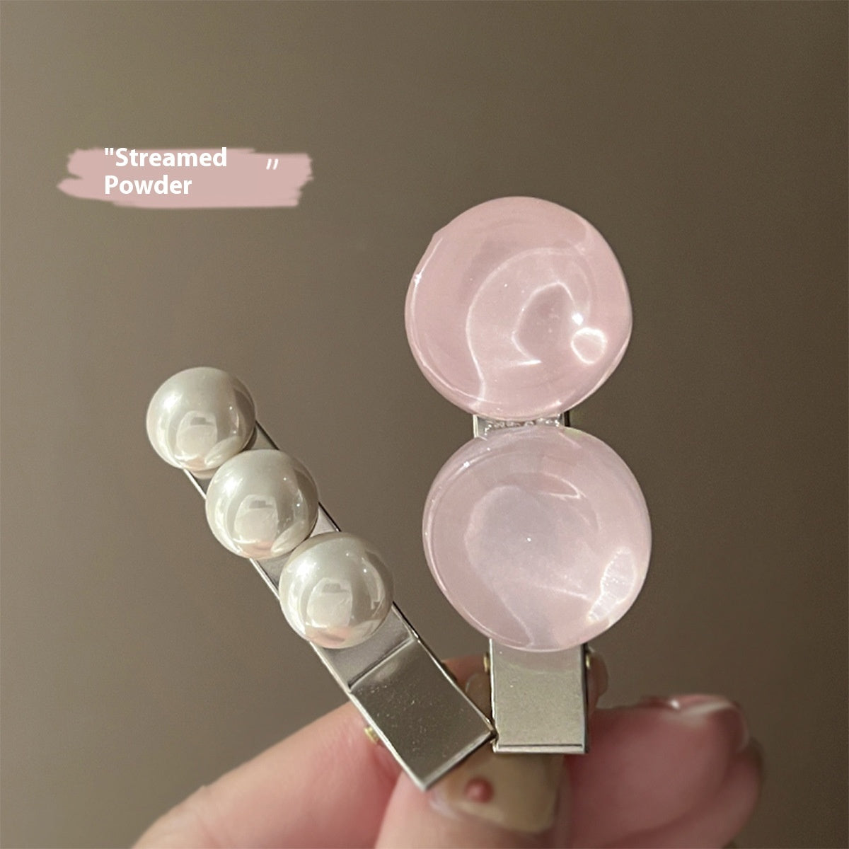 Dopamine Cute Seamless Cosmetic Clip