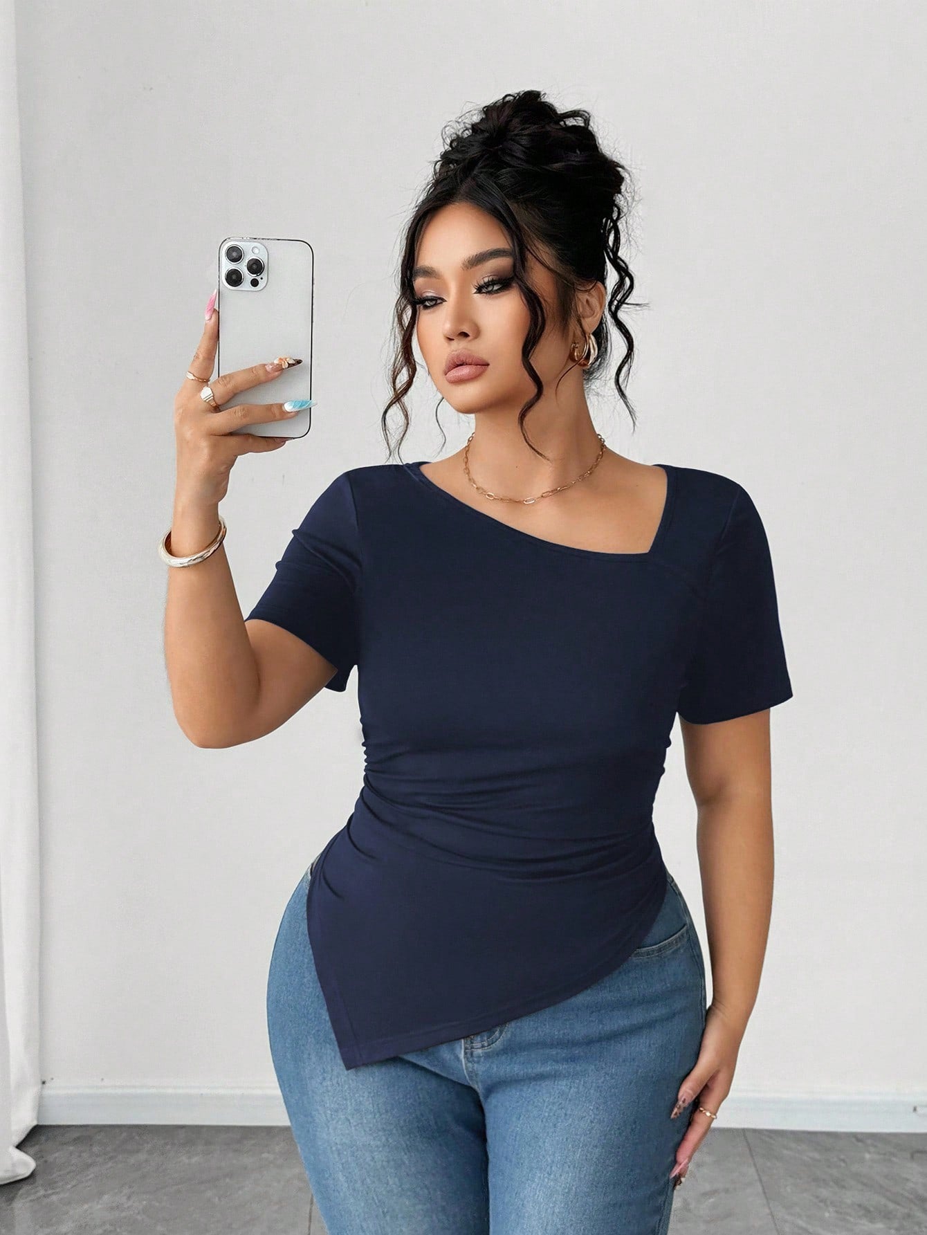 New V-neck Fashionable Loose-fit Slimming Solid-color Short-sleeve T-shirt