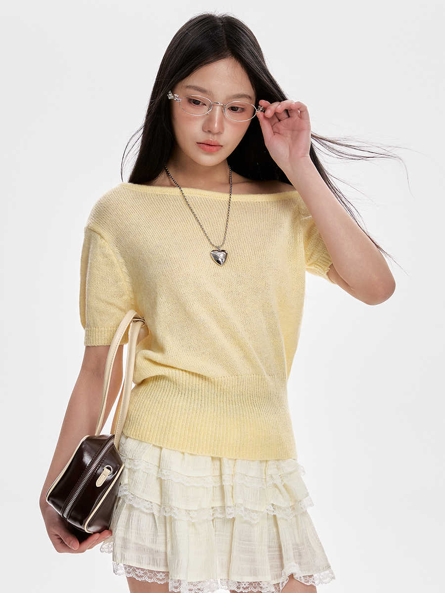Women's Short-sleeved Knitted Off-shoulder T-shirt