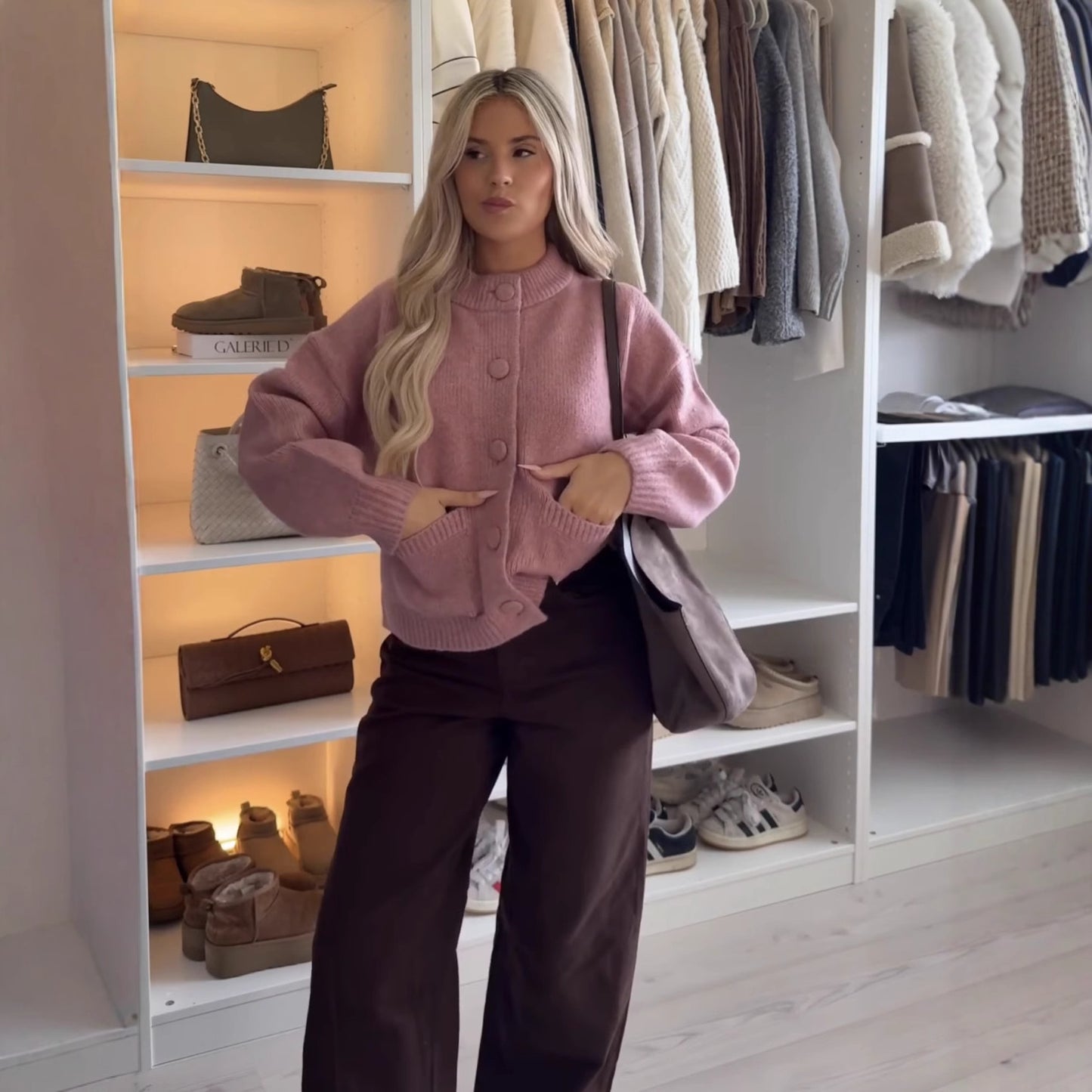 Womens Stylish Round-Neck Solid-Color Soft-Style Sweater Knitted Cardigan Top