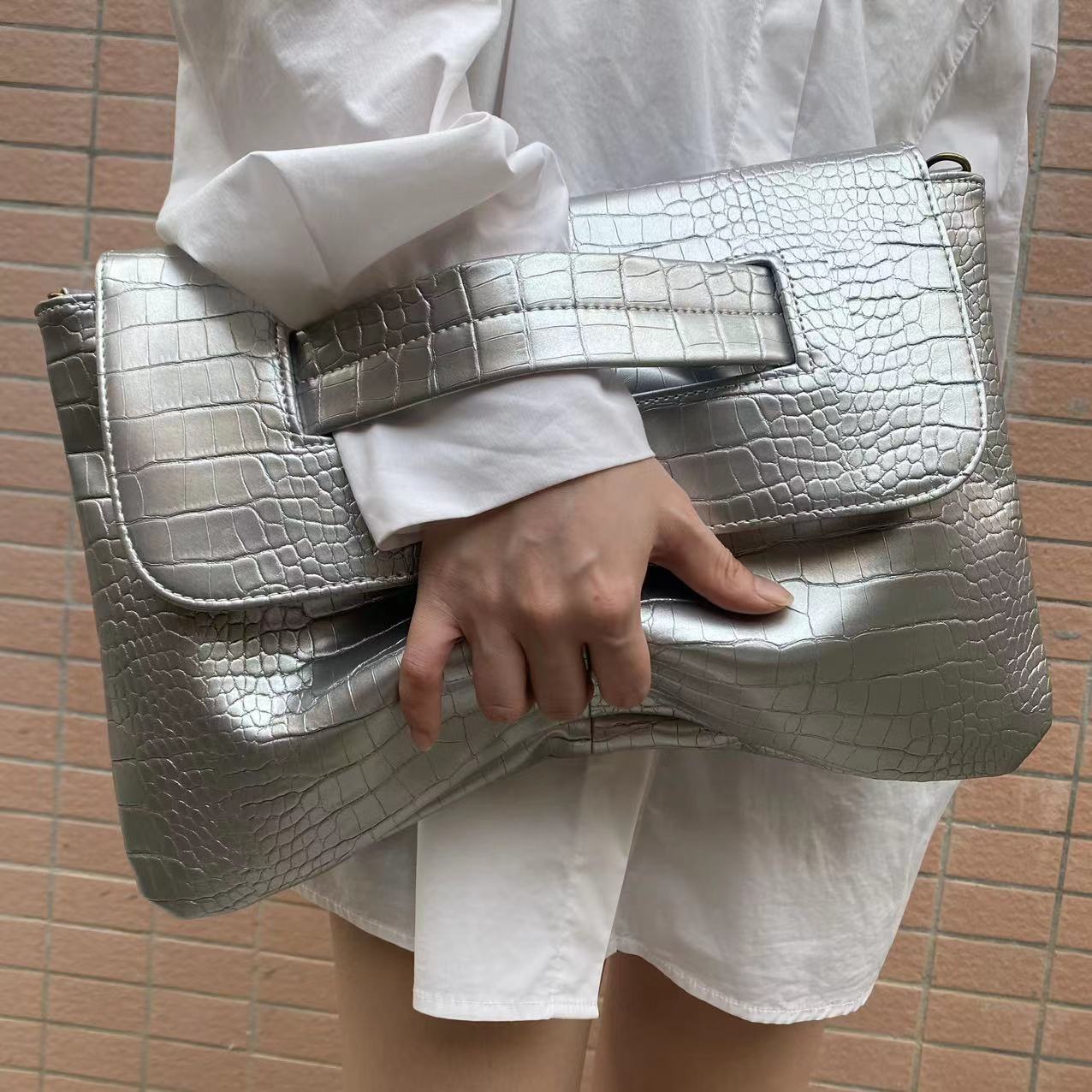 Large Capacity Briefbag