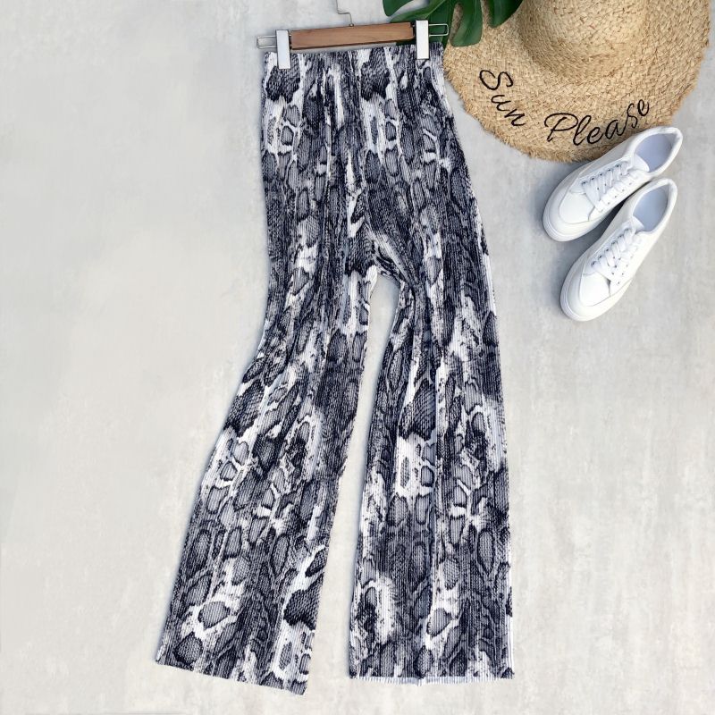 Spring And Summer Women's Wide-legged Pants High Waist Pleated