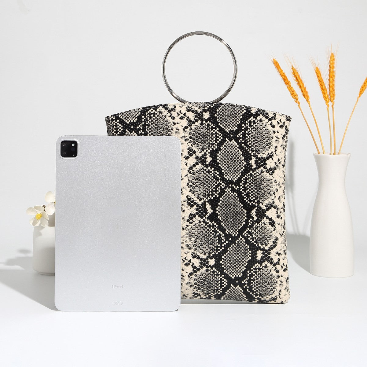 New Punk-style Metallic Handbag