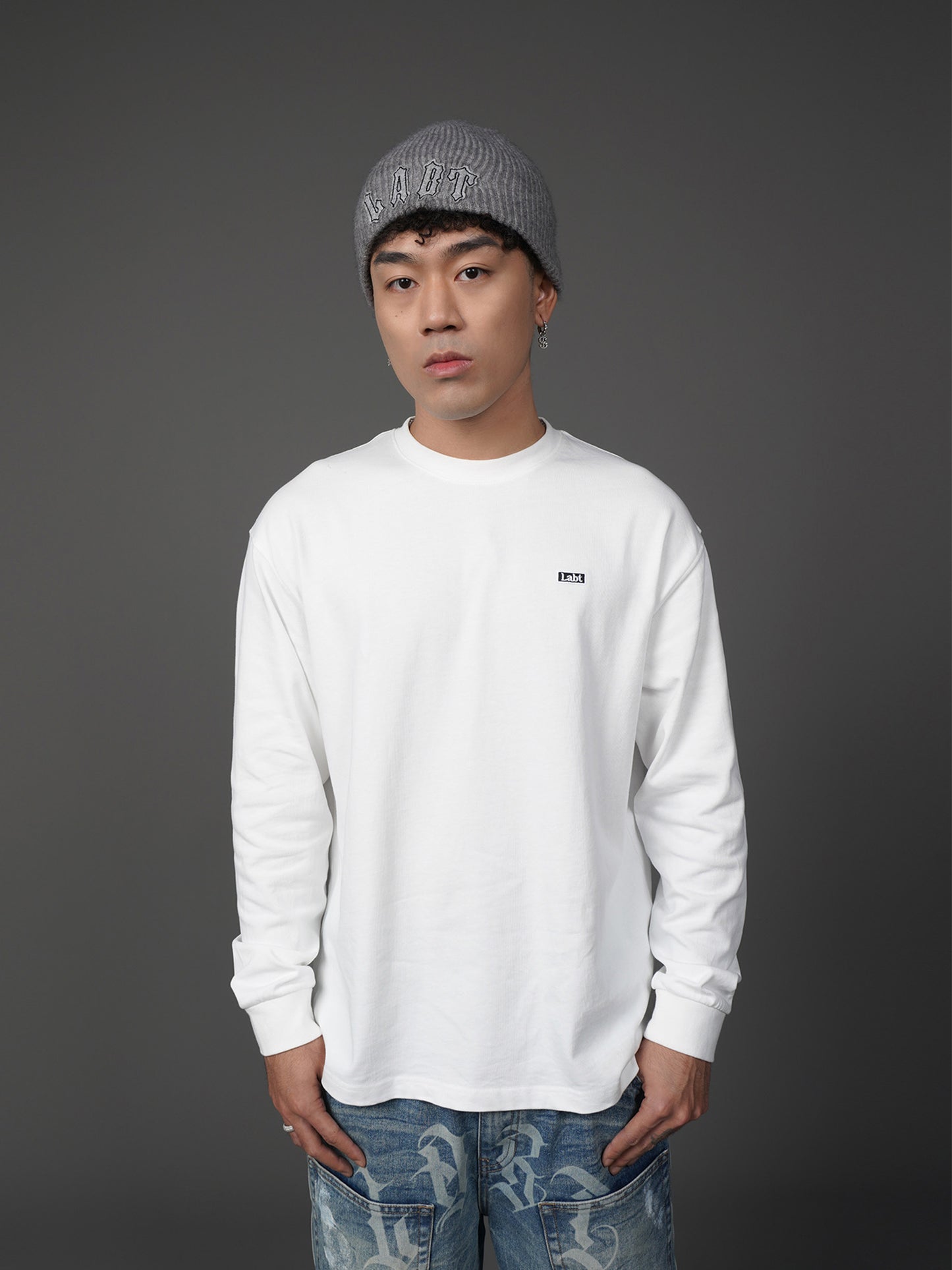 Solid Color Loose Couple Black And White Round Neck Bottoming Shirt