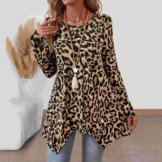 Løstsiddende afslappet rundhalset leopardprint strikket top med asymmetrisk kant