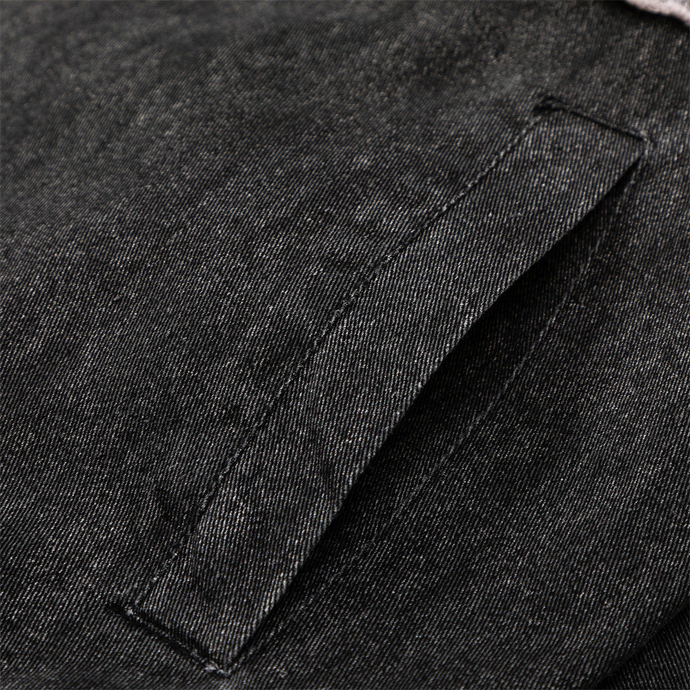 Denimjakke med ståkrave med karakterpatch i europæisk og amerikansk stil