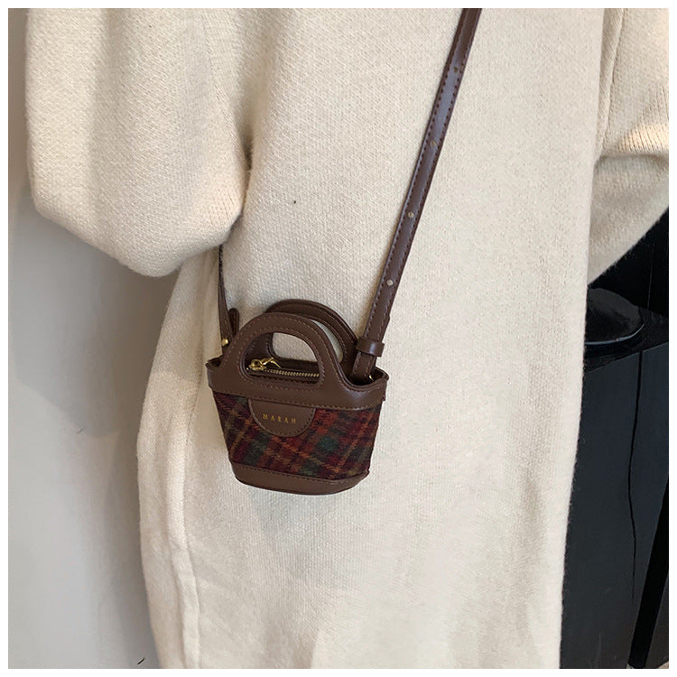 Koreansk-inspireret patchwork mode plaid mini mulepose skuldertaske