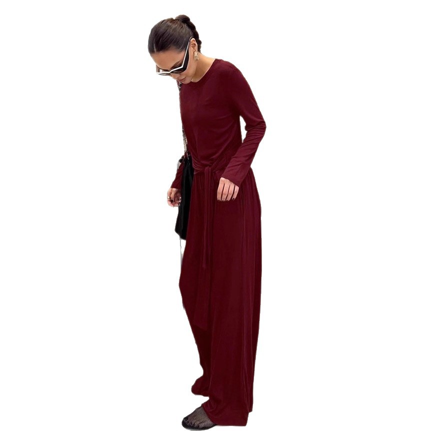 European And American Elegant Wine Red Knitted Top Suit