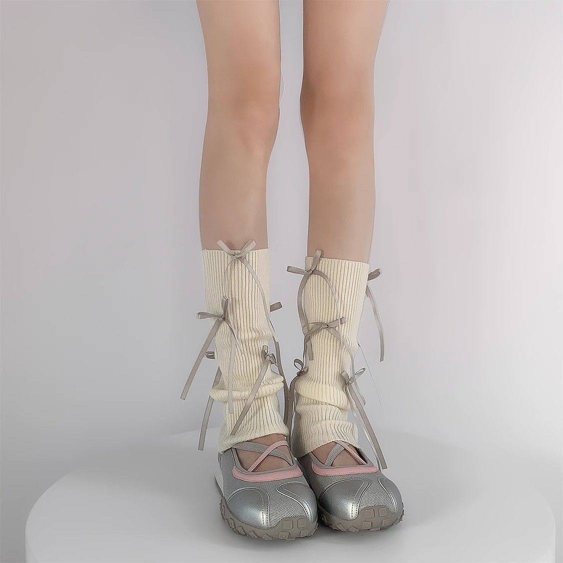 Womens Solid Color Bow Bow-Knot Mid-Calf Socks