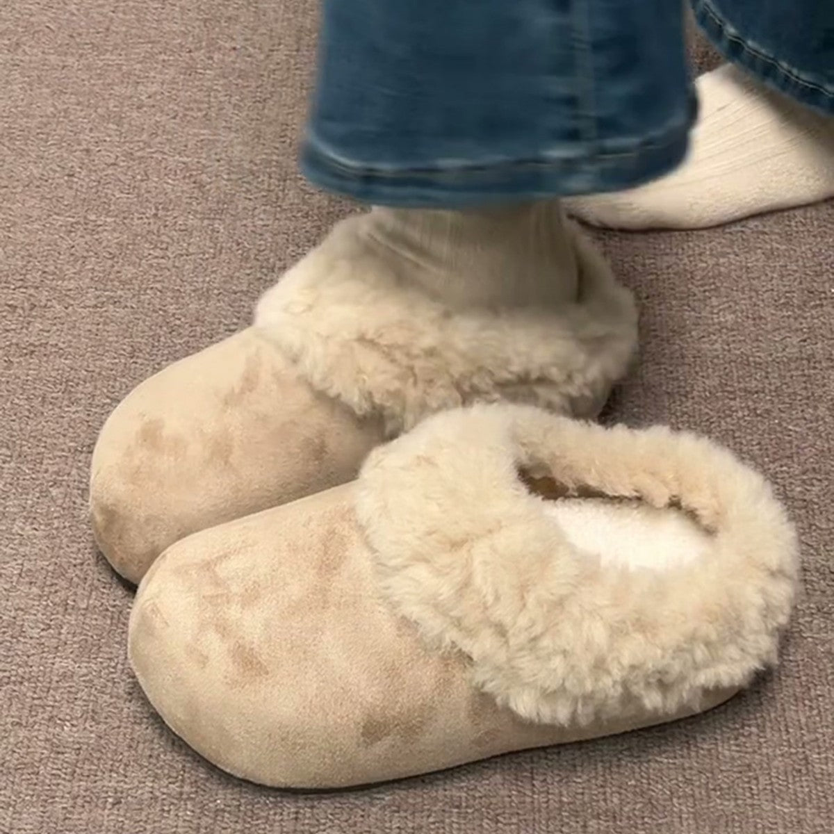 Womens Retro Thick-Soled Fleece-Lined Slippers