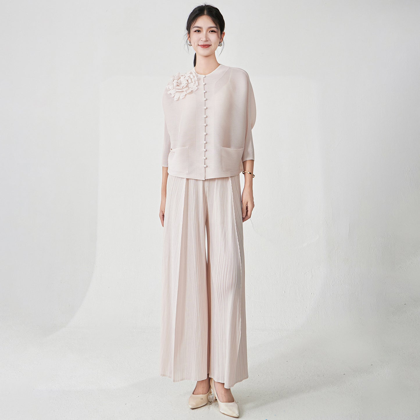 Two-piece Stylish And Slim-fit Top And Pants Set