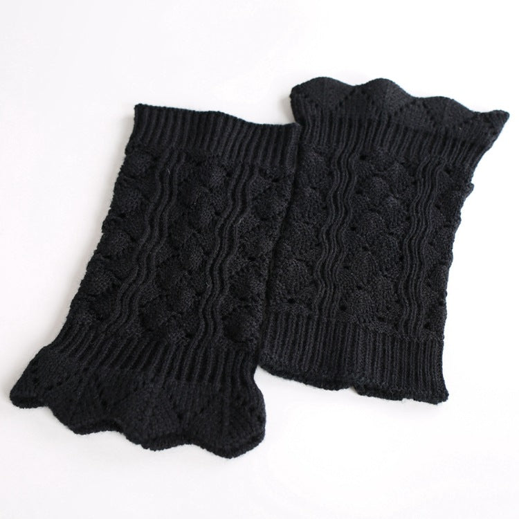 Women's Warm Fashionable Short Hollow Socks