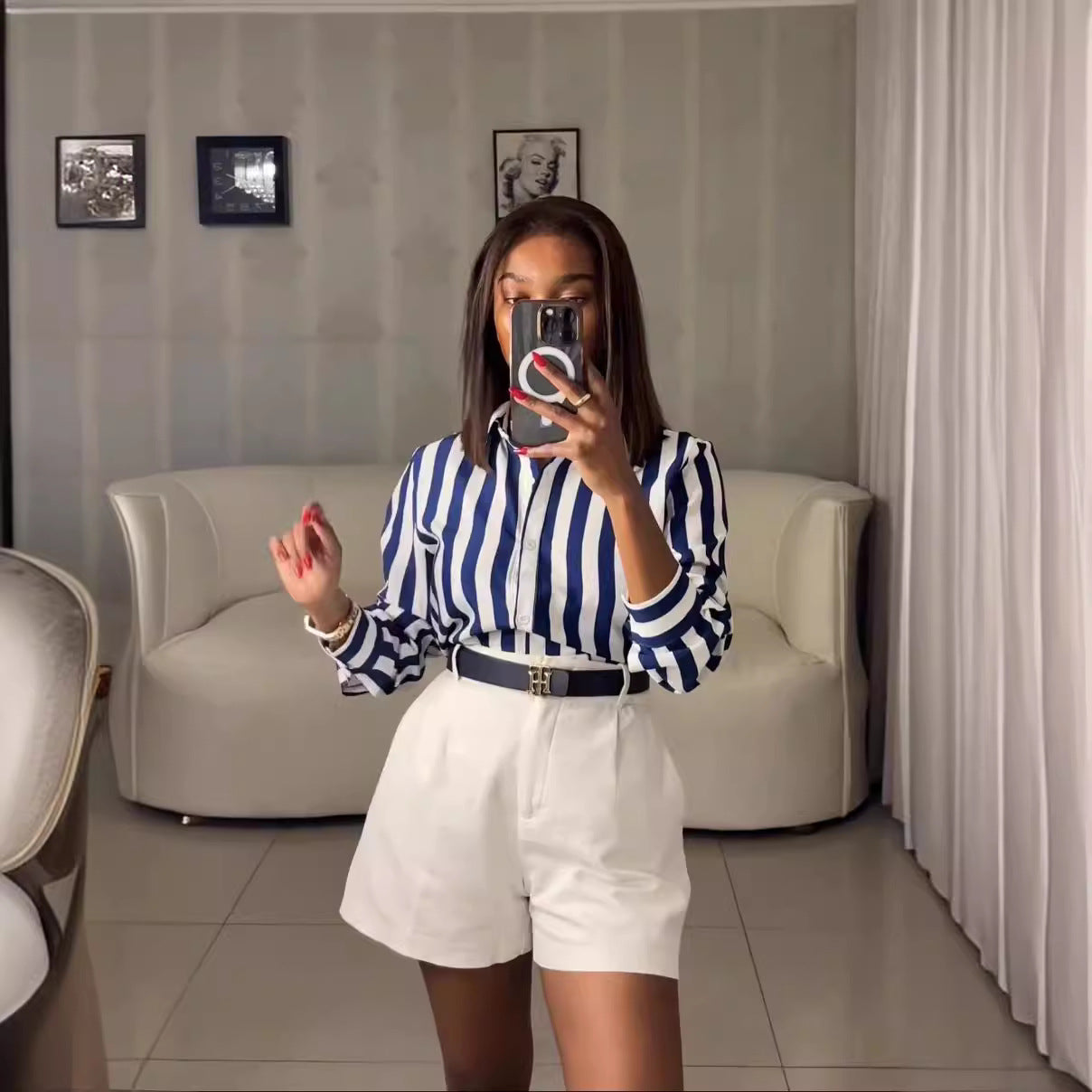 Fashionable And Versatile Blue Striped Shirt