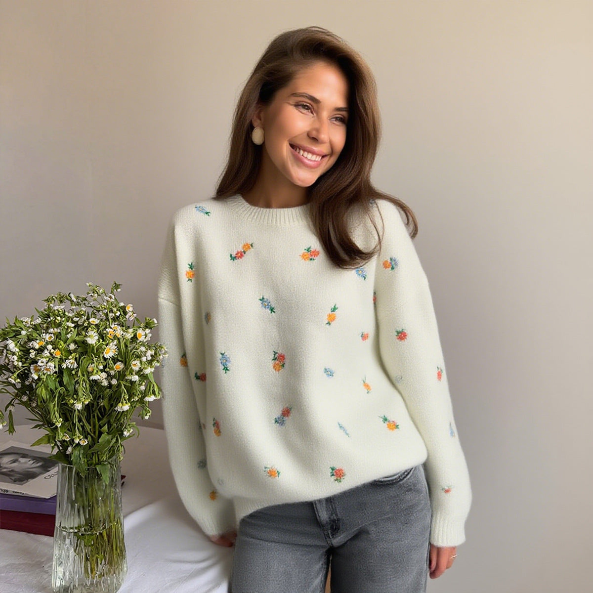 Crew Neck Pullover Embroidered Flower Sweater