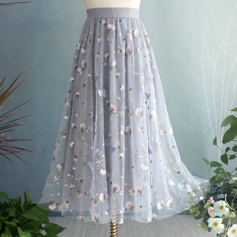 Women's Fashion Drape Multi-layer Mesh Skirt