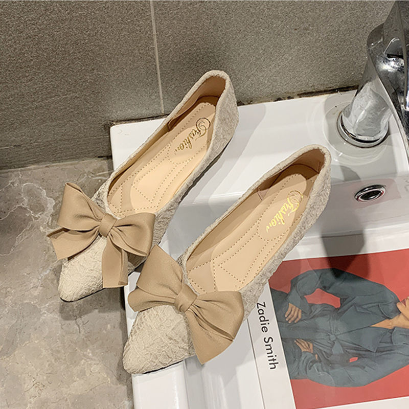 Women's Fashion Versatile Pointed Shallow Mouth Flat Shoes