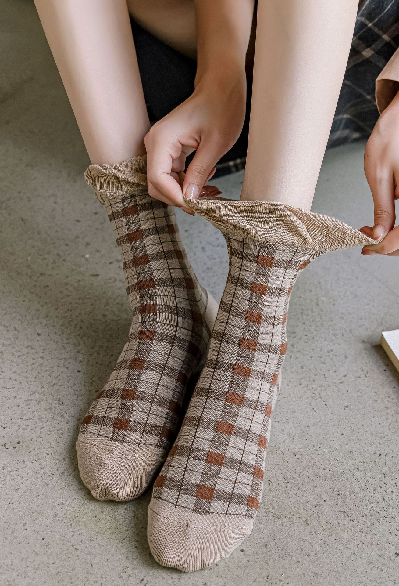 Cute Lace Rhombus Preppy Stockings