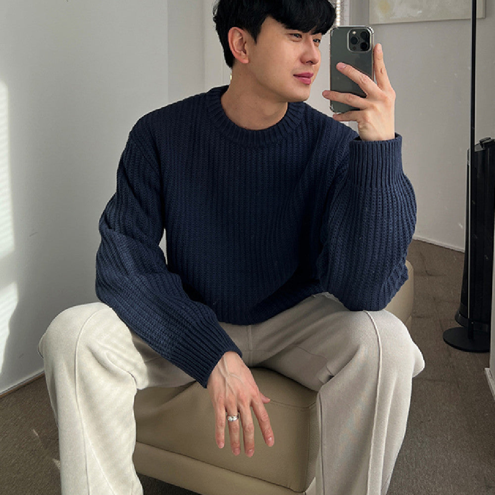 Round Neck Sweater For Men With Solid Color Base And Inner Layer Knit Shirt