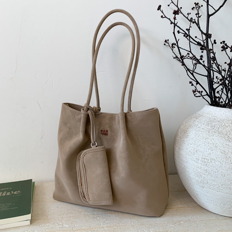 Womens Sophisticated Retro Versatile Shoulder Bag