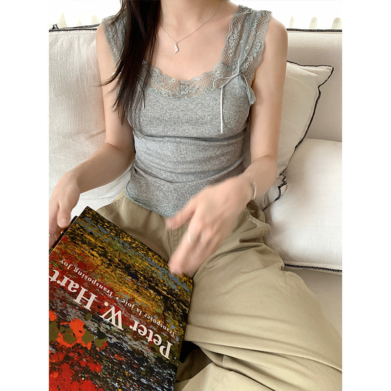 Sweet And Spicy Lace Stitching Floral Slim-fitting Suspenders Vest