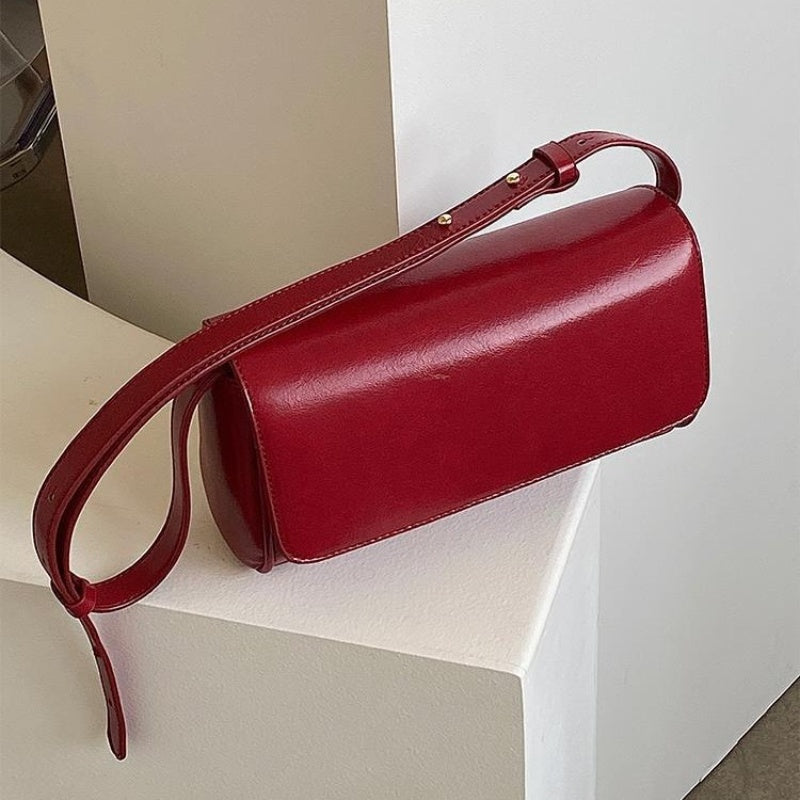 New Retro Wine Red Underarm Bag