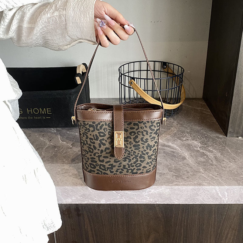Suede Portable Bucket Bag Retro Crossbody