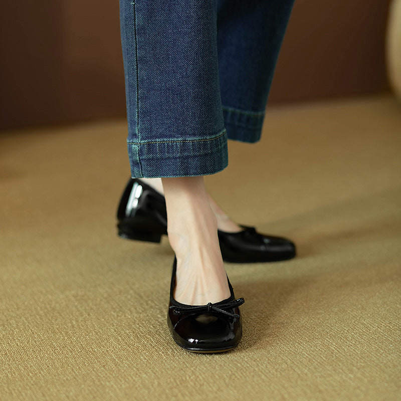 French Style Vintage Bow Patent Leather Flat Shoes