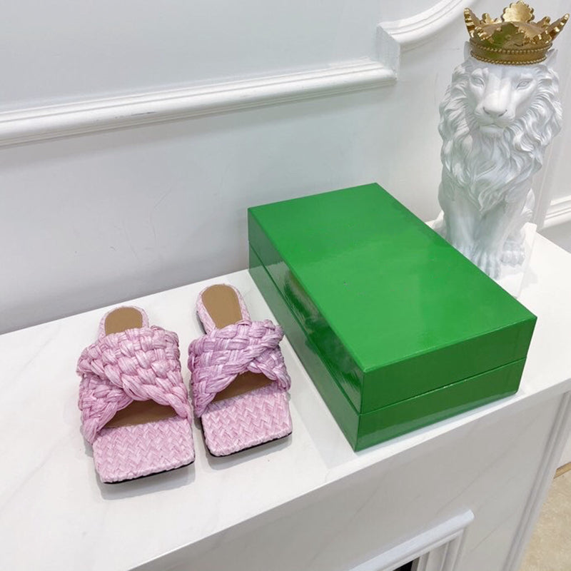 Women's Woven Flat-bottomed Sandals And Slippers