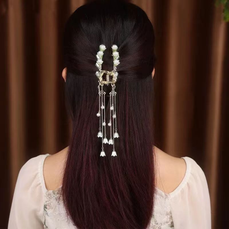 Copper Alloy Pearl-like Grip Clip In Summer