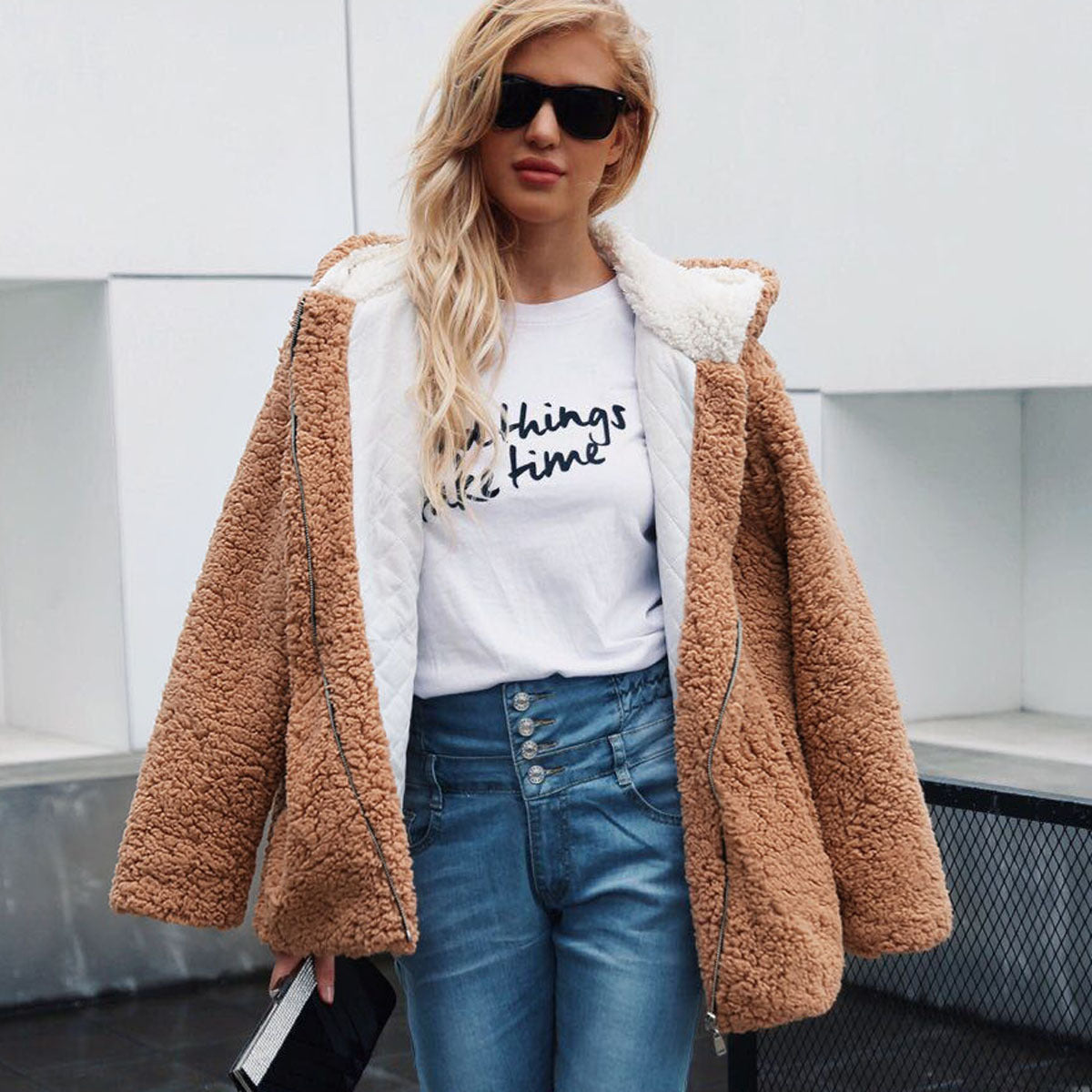 Fleece Sweater With Zipper To Keep Warm