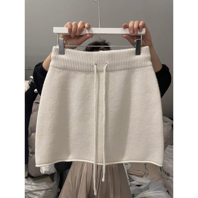 Western Style Elastic Waistband Lace-up Knitted Skirt