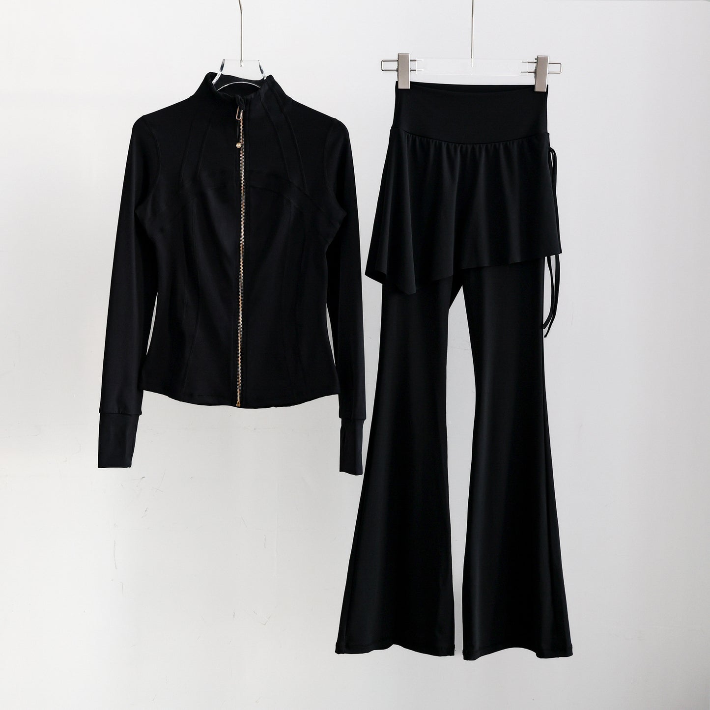 Long-sleeve Running Outfit With Zipperprofessional Gymwear Thats Slimming And Figure-flattering