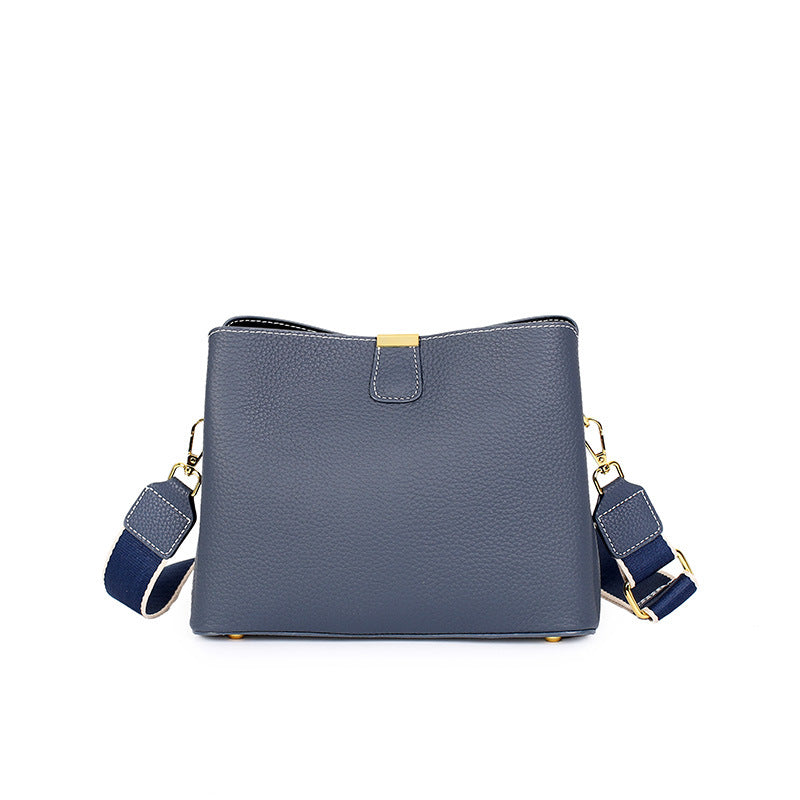 New Fashionable Crossbody Women's All-match High-grade Large Capacity Leather Handbag