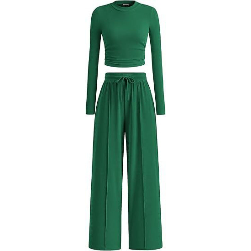 Afslappet sæt med langærmet top og bukser