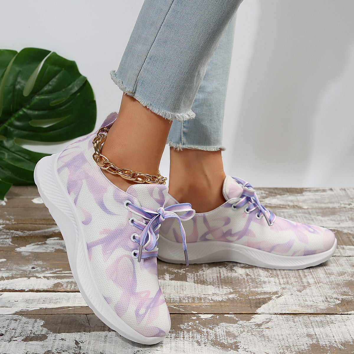 Women's Color Matching Casual Low-top Sneaker