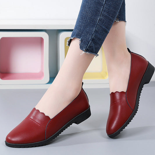 Women's Fashion Soft Bottom Cowhide Casual Shoes