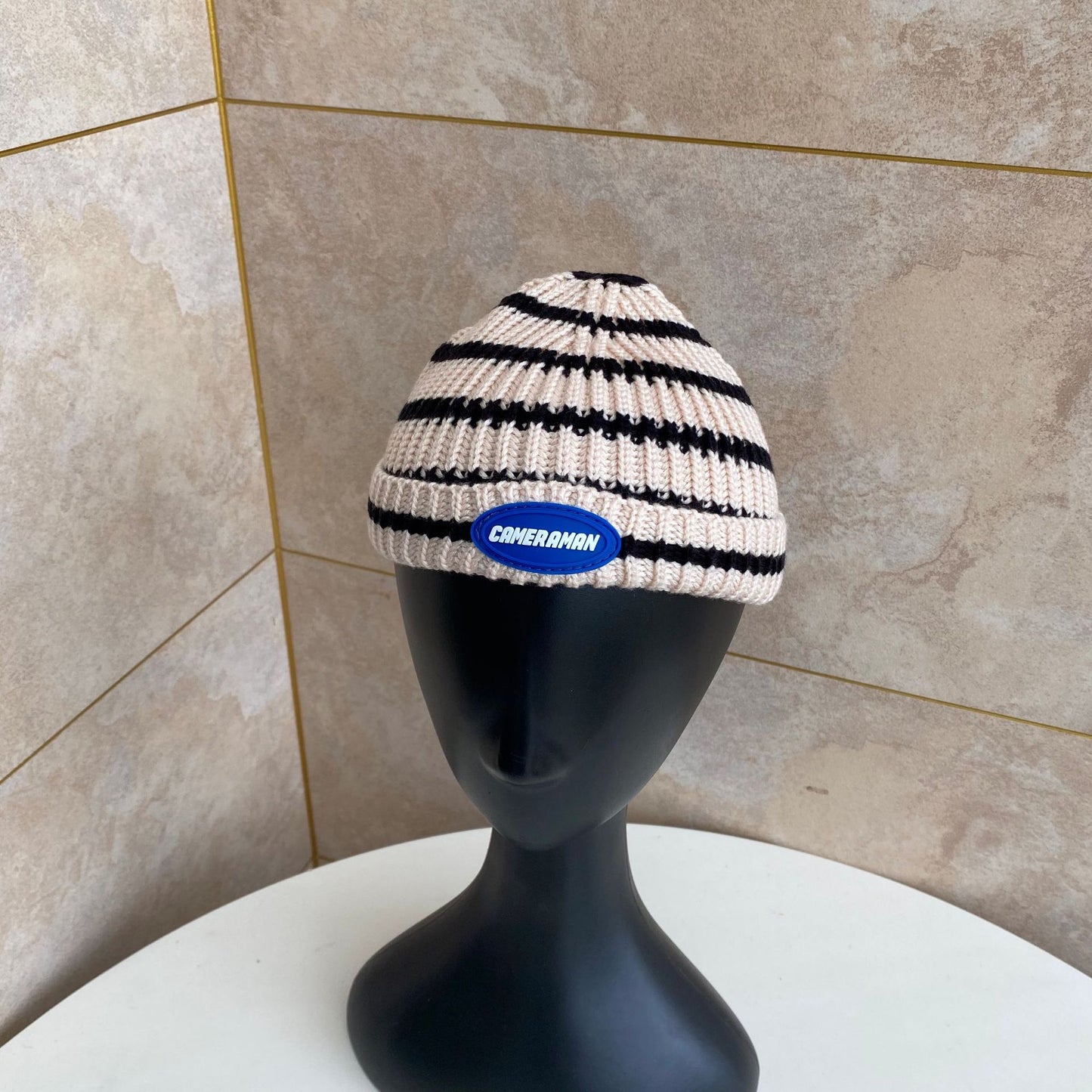 Women's Retro Fashion Versatile Striped Knit Hat