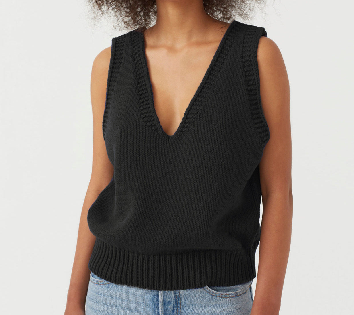 Ladies Knitted Vest Sleeveless Sweater