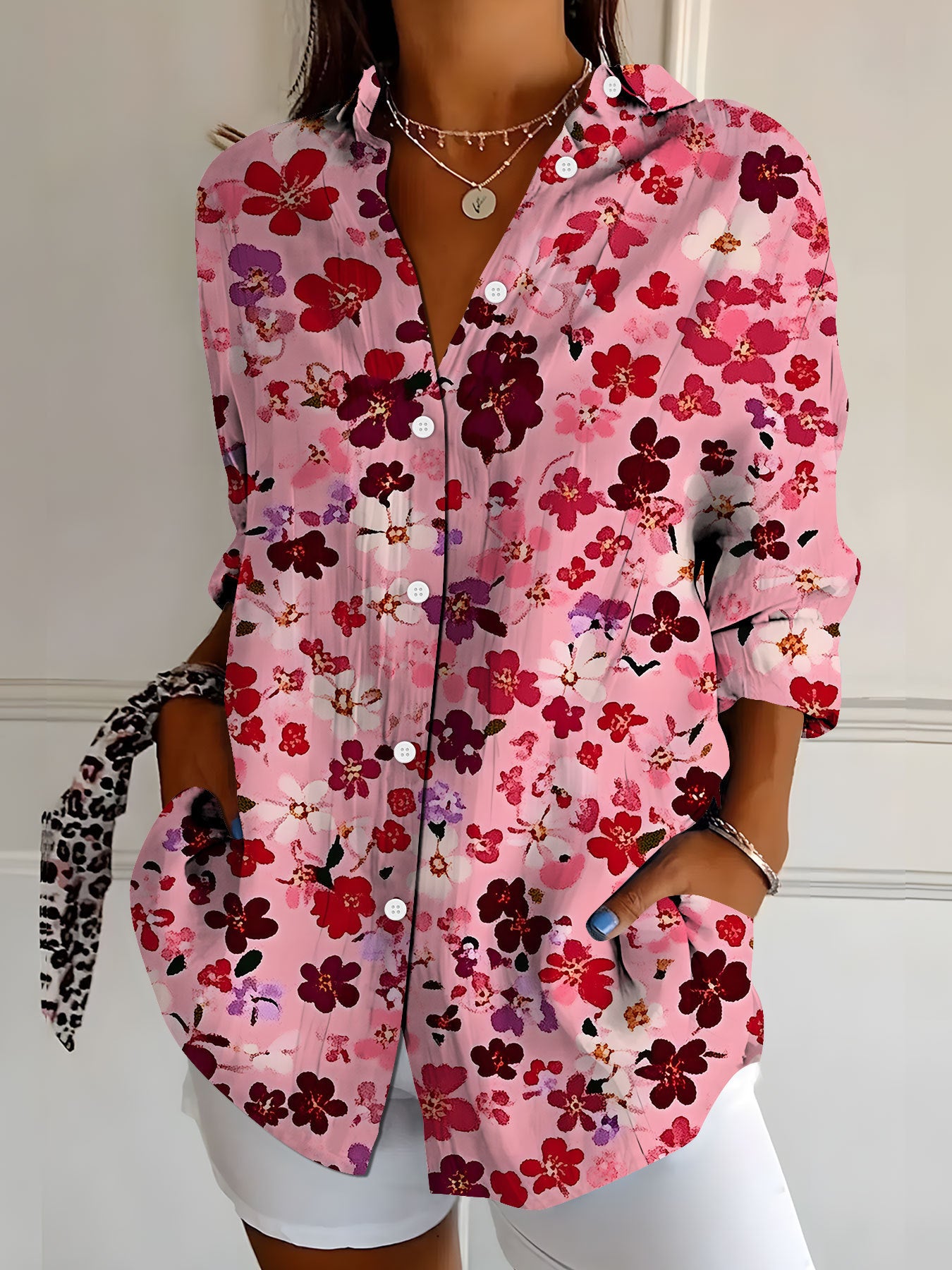 Womens Hawaiian-Style Floral Long-Sleeve Resort Shirt For Summer