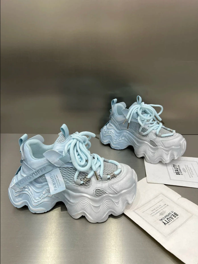 Dame Sneaker Med Tyk Sål Og Åndbar Mesh