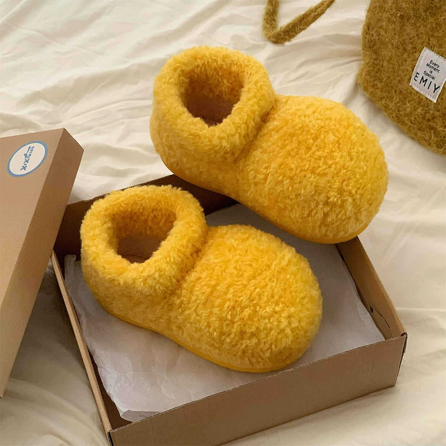 Cute Fashion Big Head Furry Boots For Women