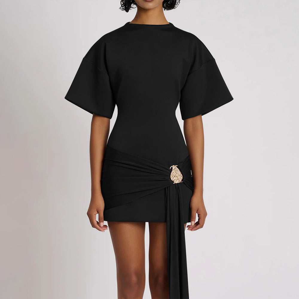 Fitted Half-sleeve Dress With A Tie Ruffles And A Cinched Waist