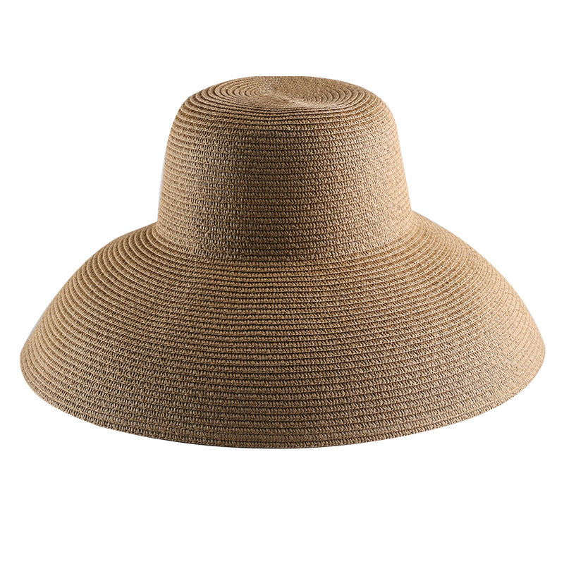 Big Brim Straw Hat On The Beach With Sun Protection And Sunshade