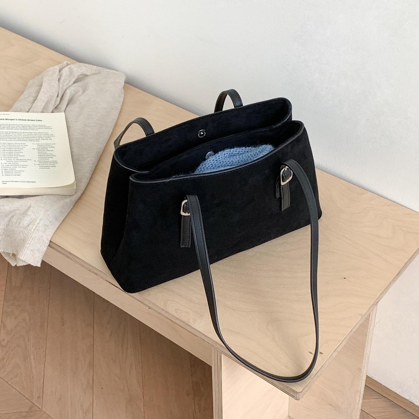 Large Capacity Fashionable Women's Shoulder Bag