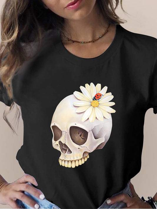 Dame T-shirt med kranie-blomsterprint, rund hals og korte ærmer