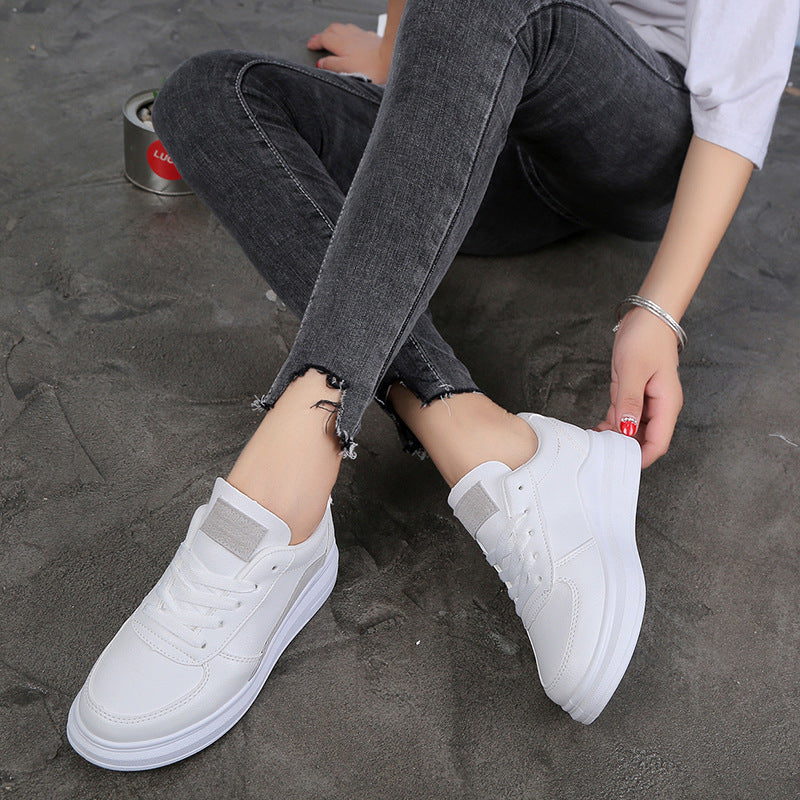 Student White Shoes Round Toe Lace-up Flat-bottomed Women's Sneakers