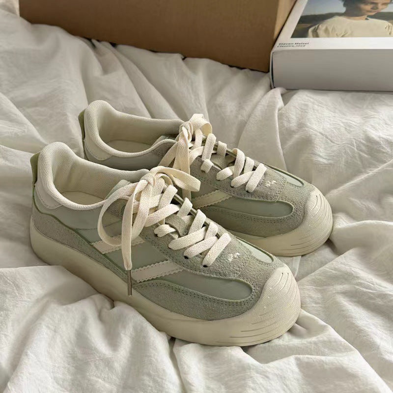 Women's Versatile Vintage Niche Breathable White Sneakers