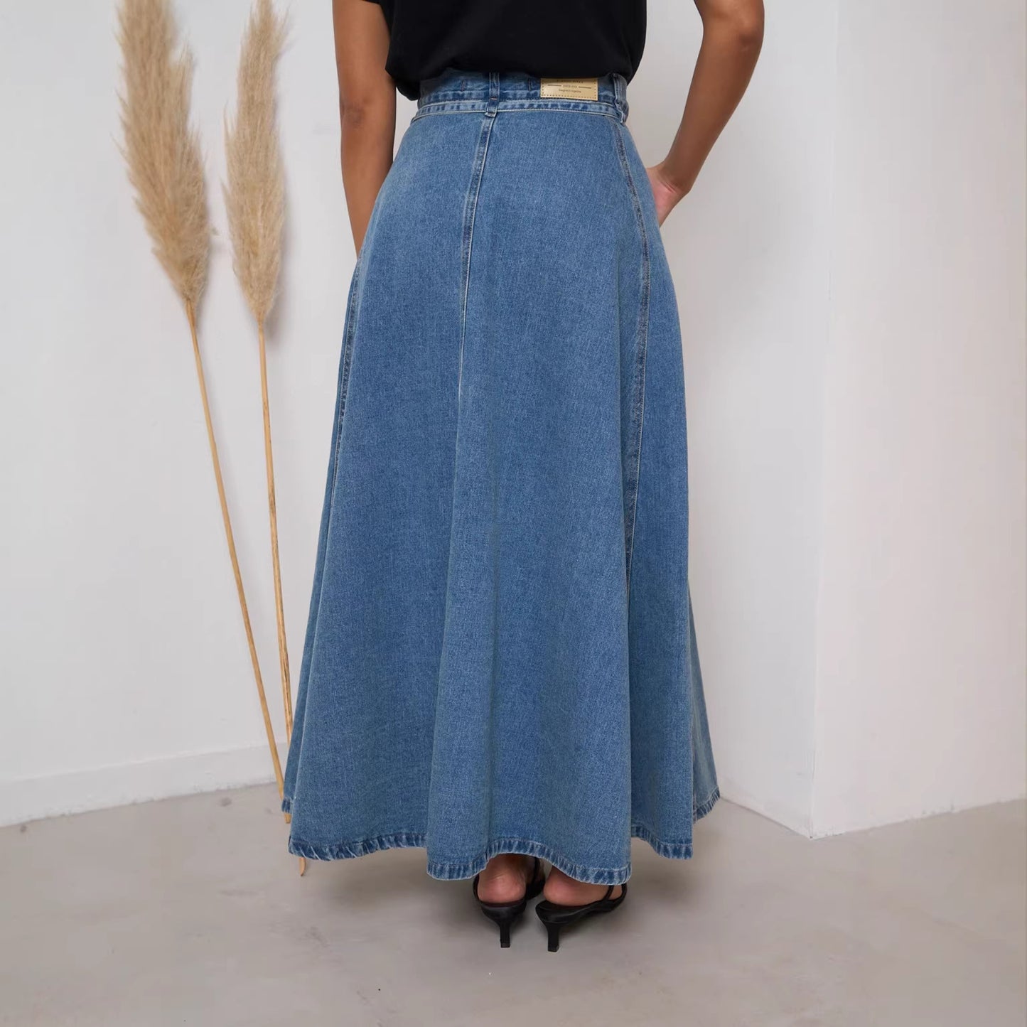 SpringSummer New High Waisted Slimming Casual Denim Midi Skirt
